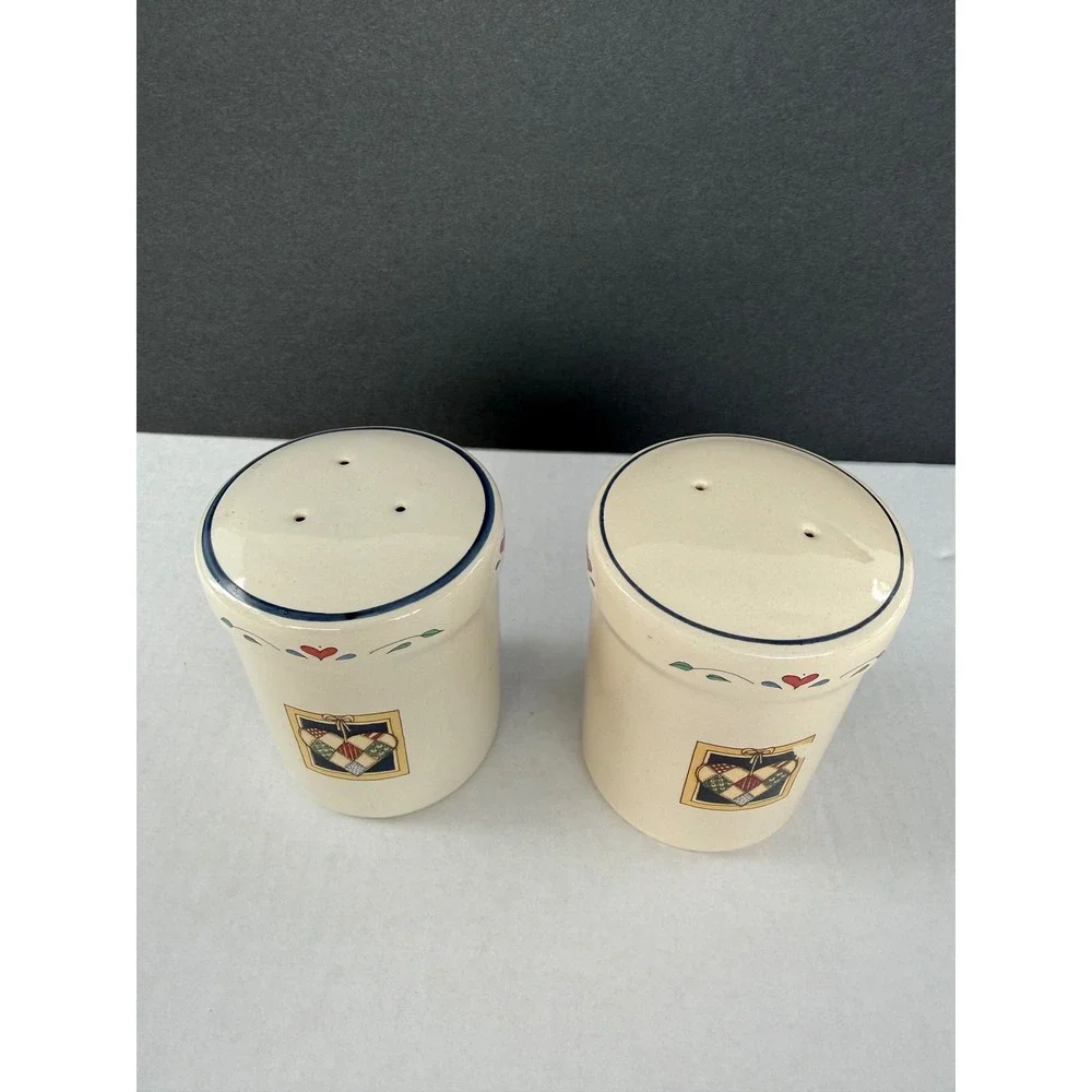 Susan Winget Certified International Hen Heart Salt and Pepper Shakers Farmhouse